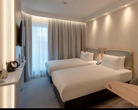 Holiday Inn Express Munich North-0