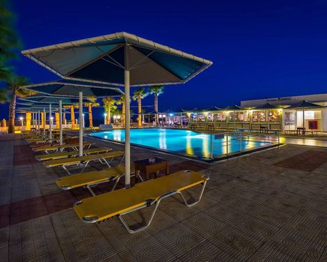 Mammis Beach Hotel