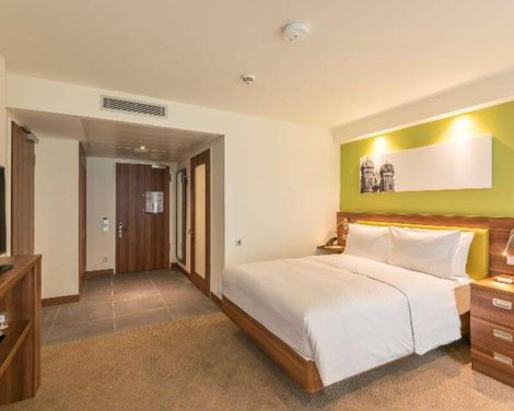 Hampton By Hilton Munich City West