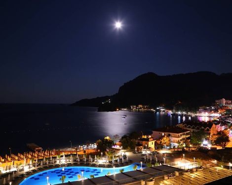 Turunç Premium Otel-0