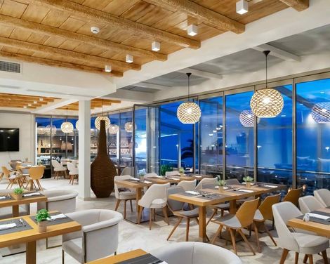 Sea Level Hotel