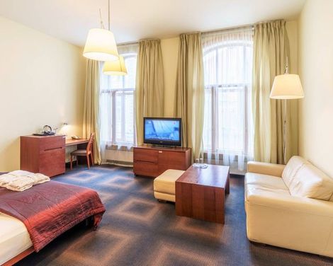 Rixwell Centra Hotel-2