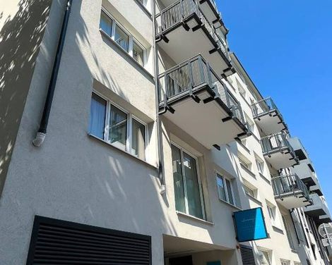 Jimmy's Apartments 11