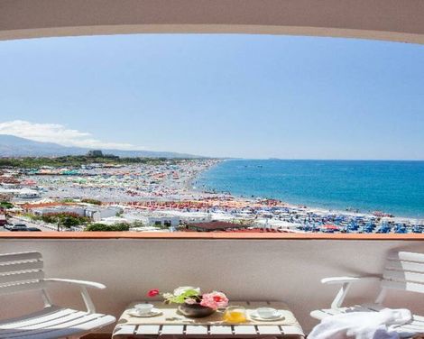 Grand Hotel de Rose-2