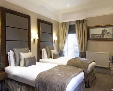 Strathmore Hotel