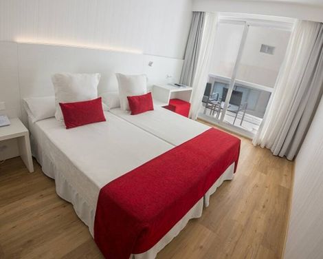 HN Negresco Beach Hotel