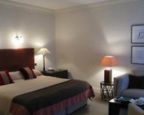 Hotel Amigo-0