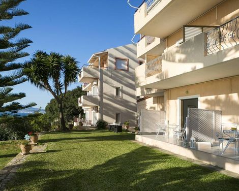 Panorama Fanari Studios & Apartments