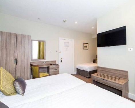 Phoenix Hotel