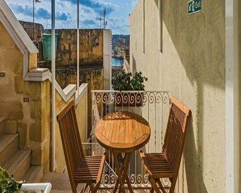 Tritoni Harbour Suites-0