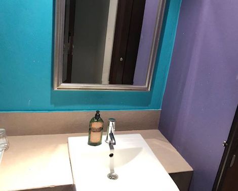 Sawasdee @ Sukhumvit Soi 8-0