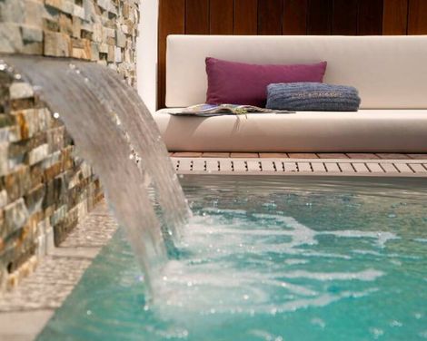 Chris Le Mare Gold Luxury Villa-2