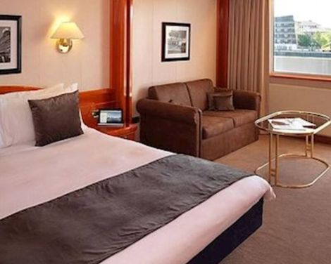 Sunborn London Hotel