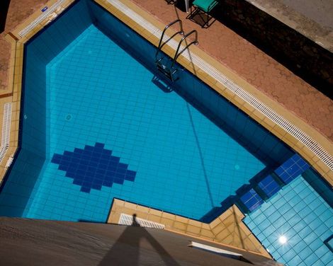 Elotia Hotel