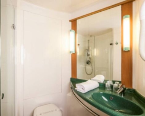 Hôtel ibis Cannes Mandelieu-3