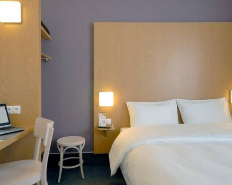 B&B HOTEL Prague-City
