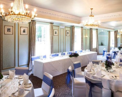 Bush Hotel Farnham-1