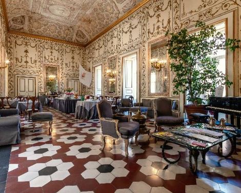 Decumani Hotel De Charme