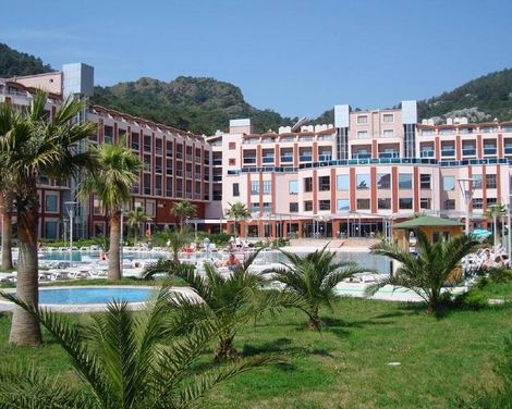 Green Nature Resort & Spa-1