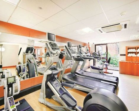 DoubleTree by Hilton Manchester Airport-2