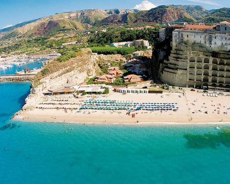 Le Roccette Mare Beach Hotel & Resturant-1