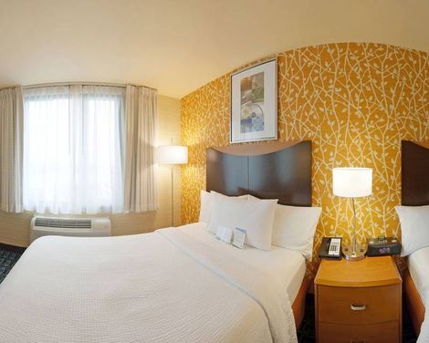 Fairfield Inn New York JFK Airport-2