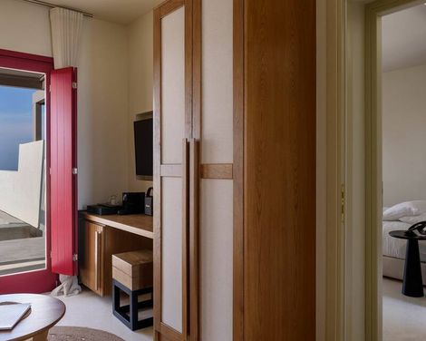 Potnia Theron Suites