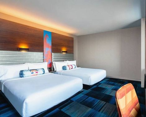 Aloft Boston Seaport District-1