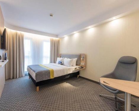 Holiday Inn Express Warsaw - Mokotow