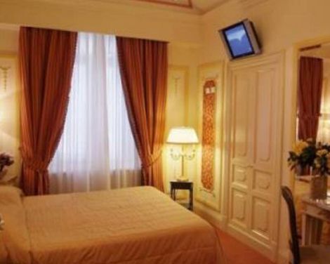 Hotel Champagne Palace-0
