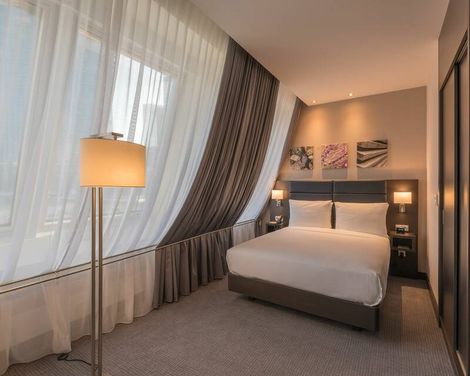 Hilton Garden Inn Frankfurt City Centre-2