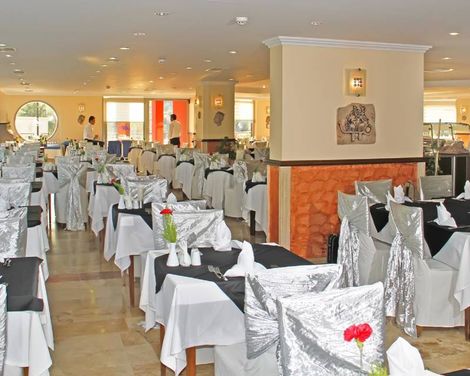 Royal Atlantis Beach-2