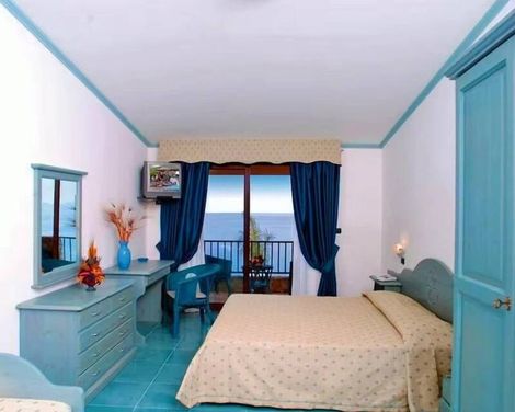 FV Hotels Baia Tropea Resort