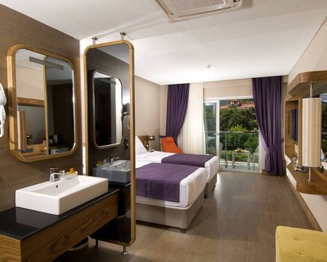 Casa De Maris Spa & Resort Hotel-3