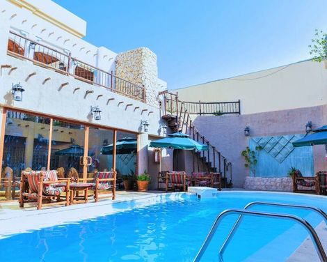 Al Liwan Suites Hotel-2