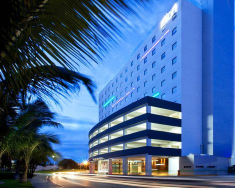Aloft Cancun-1