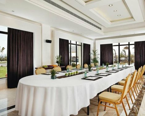 Mövenpick Waterpark Resort & Spa Soma Bay