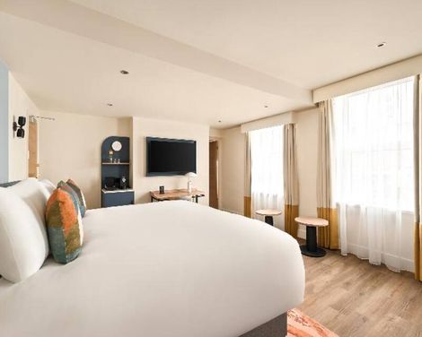 London Bloomsbury Square Hotel