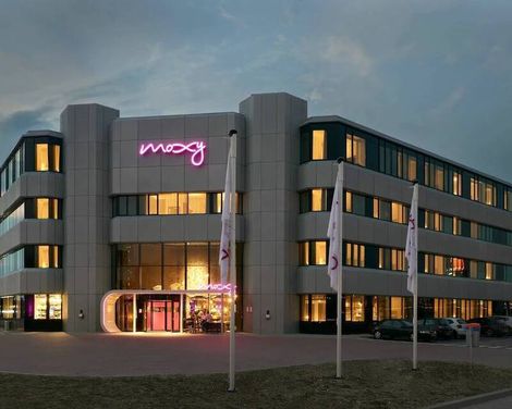 Moxy Amsterdam Schiphol Airport