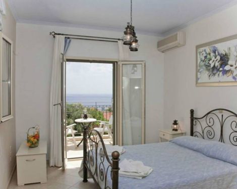 Liocharis Apartments