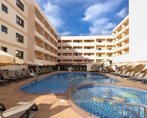 Invisa Hotel La Cala