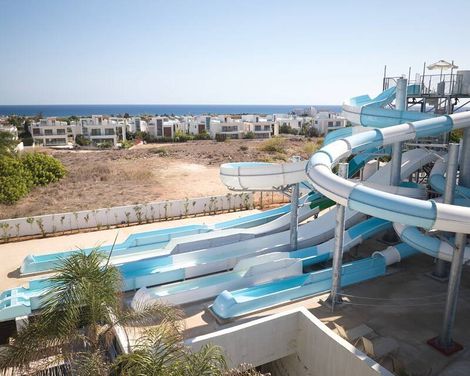 Maris Grand Waterpark Resort