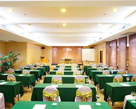 The Royal City Hotel-2