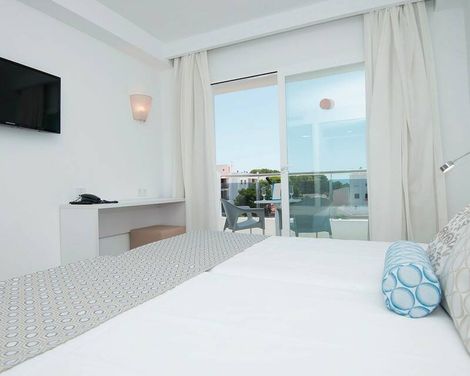 Chevy Hotel & Suites-3