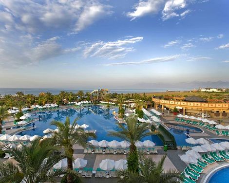 Delphin Palace