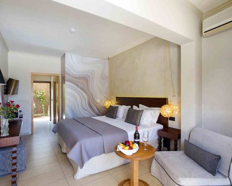 Atlantis Beach Hotel & Spa