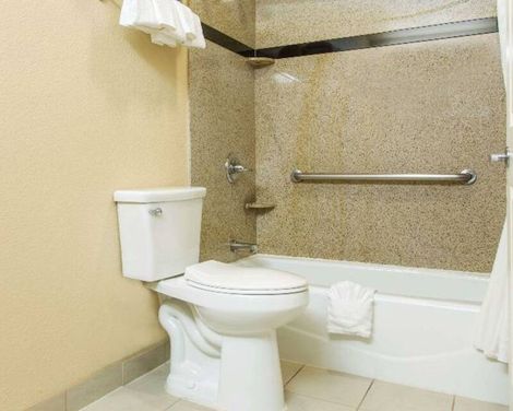 Comfort Inn & Suites San Francisco Airport North