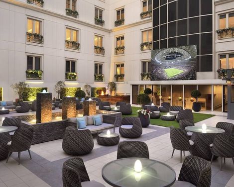 Mövenpick Hotel & Apartments Bur Dubai