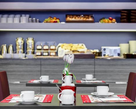 IntercityHotel Hamburg Dammtor