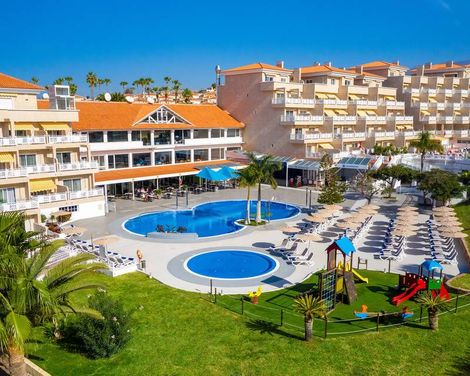 Tropical Park Hotel